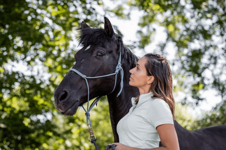 Andrea Schlager, Tiermagazin, Beste Freunde, Pferd