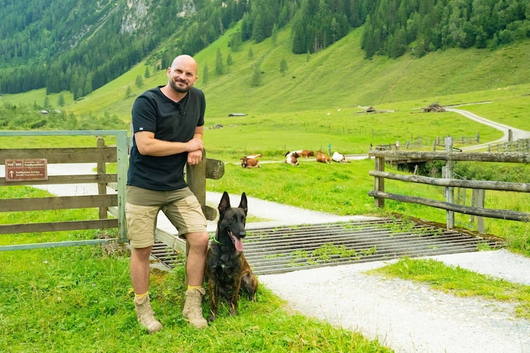 Hundeflo Florian Günther, Trudi, Wandern mit Hund, Kühe, Alm, Rauris