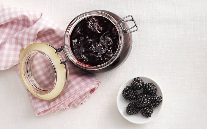 Erdbeer-Marmelade mit Most und Lavendel - 2:50 h - Rezept - Servus