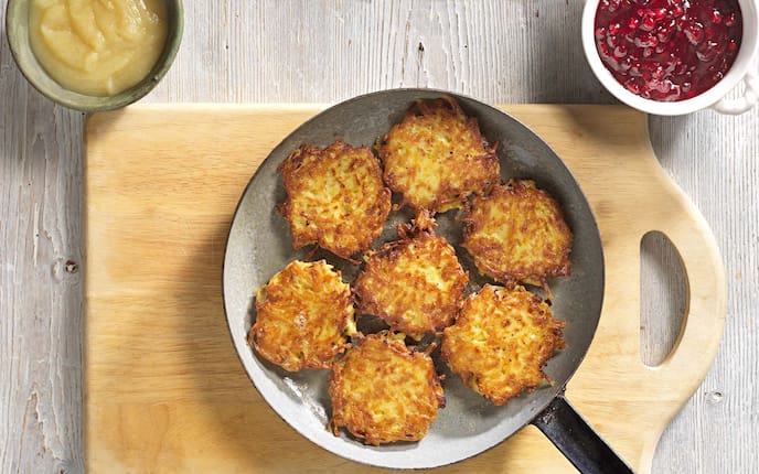 Oma Adeles Scheiterhaufen mit Schneehaube - 1:15 h - Rezept - Servus